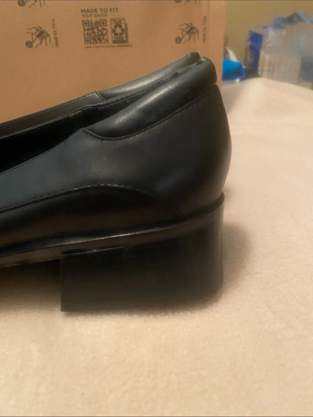 Villard Black Leather Slip-On slight heel
